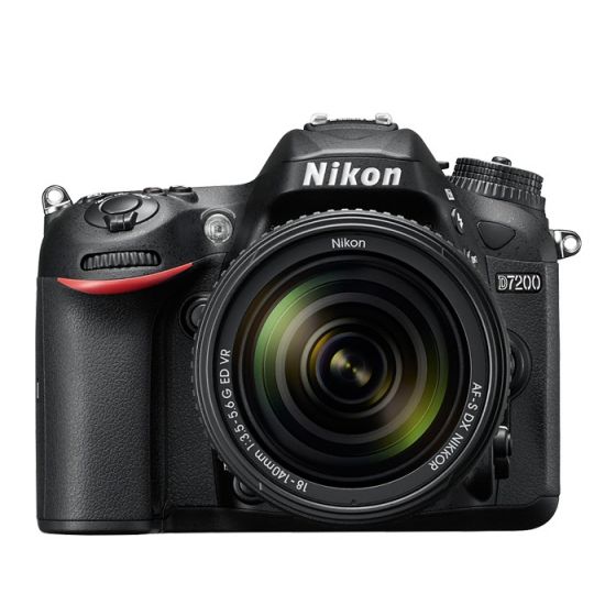 كاميرا نيكون ديجيتال SLR  D7500 ، 20.9 ميجابكسل، اسود، مع عدسة VR من 18 -140 ملم