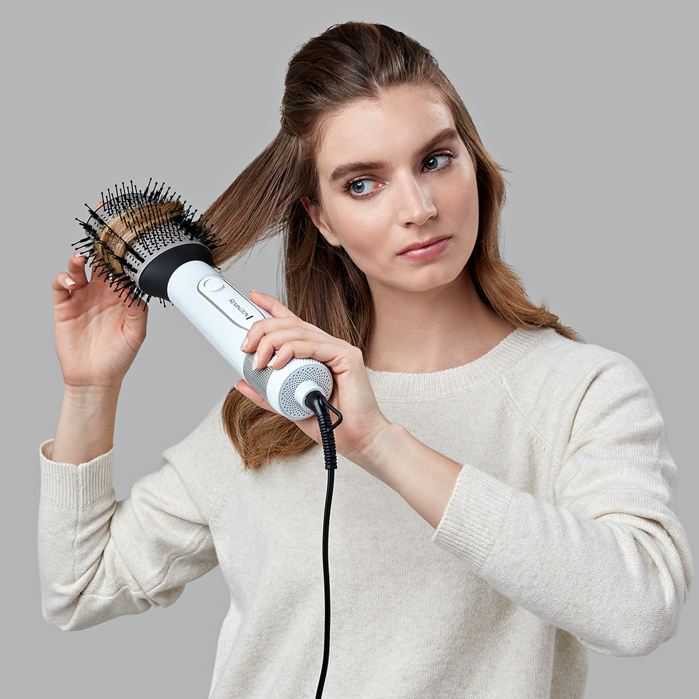Remington Hydraluxe Air Styler, 1200 Watt, 3 Temperatures, Black and White - AS8901